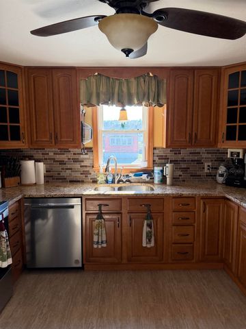 68 Daffodil Hill Lane, Rochester, NH 03868