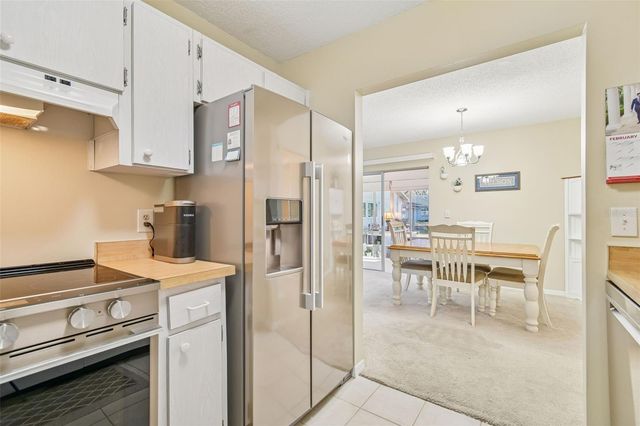 2211 GRENADIER DRIVE 140, Sun City Center, FL 33573