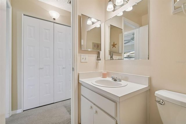 2211 GRENADIER DRIVE 140, Sun City Center, FL 33573