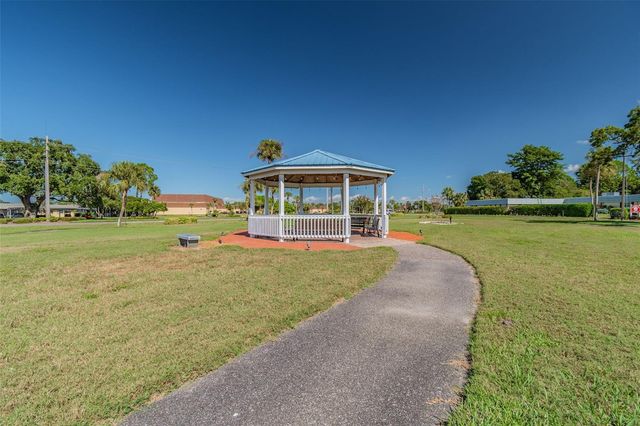 2211 GRENADIER DRIVE 140, Sun City Center, FL 33573