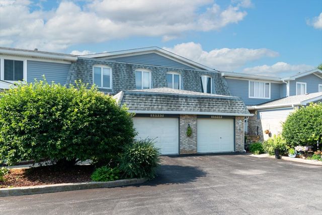 15957 78th Avenue, Tinley Park, IL 60477