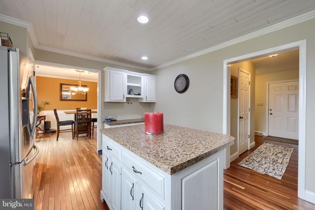 65 SUNRISE LN, Reinholds, PA 17569
