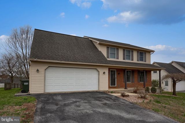 65 SUNRISE LN, Reinholds, PA 17569