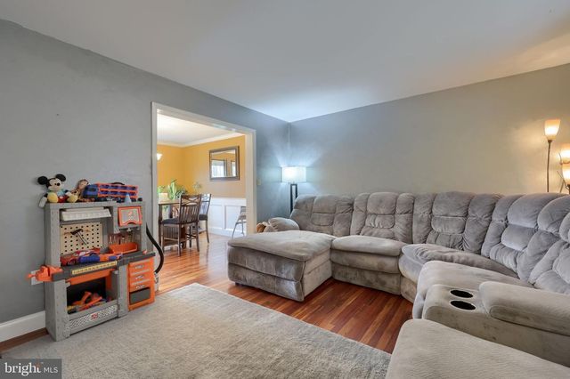65 SUNRISE LN, Reinholds, PA 17569