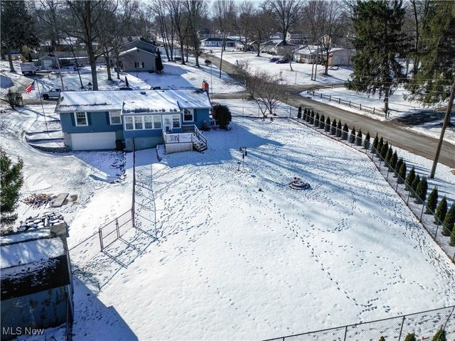 3077 Fair Oaks Drive, Norton, OH 44203