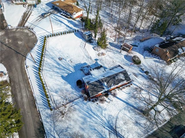 3077 Fair Oaks Drive, Norton, OH 44203