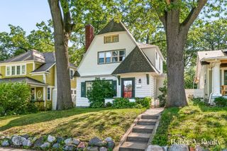 910 Benjamin Avenue Se, City Of Grand Rapids, MI 49506