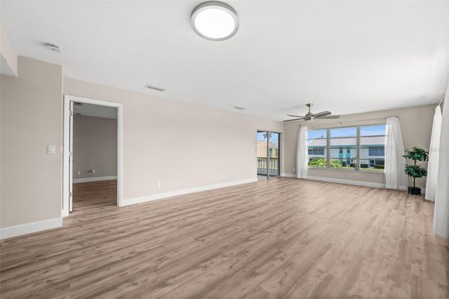 1345 SE 40TH TERRACE 2E, Cape Coral, FL 33904