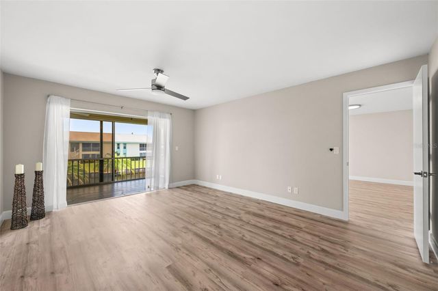 1345 SE 40TH TERRACE 2E, Cape Coral, FL 33904