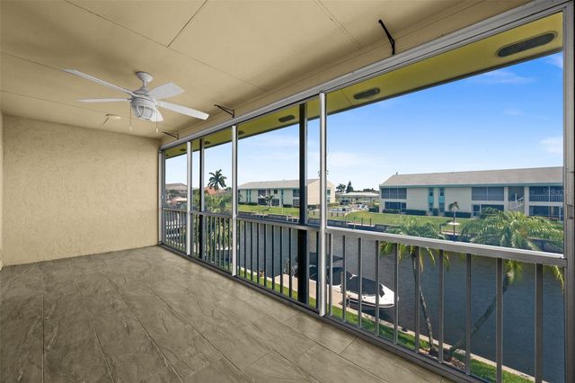 1345 SE 40TH TERRACE 2E, Cape Coral, FL 33904