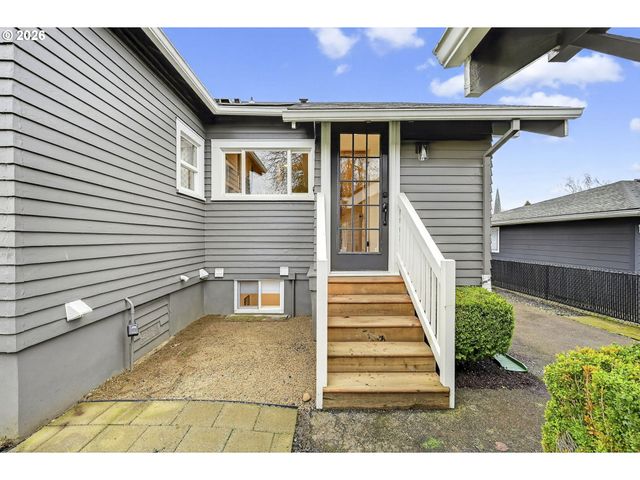 6612 Se TAGGART St, Portland, OR 97206