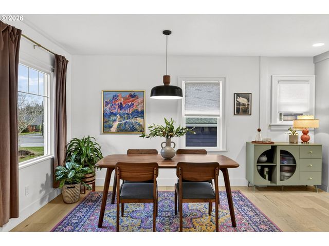 6612 Se TAGGART St, Portland, OR 97206