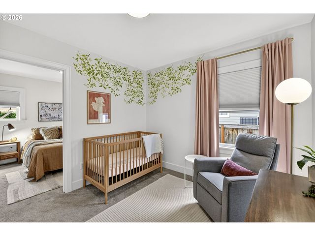 6612 Se TAGGART St, Portland, OR 97206