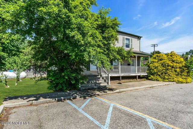 300 Whitesville Road, Jackson, NJ 08527