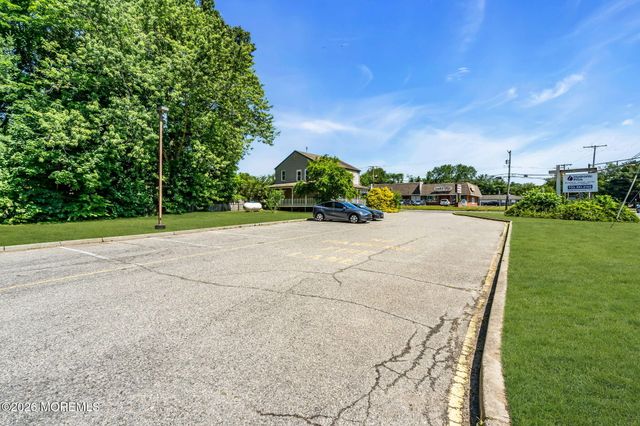 300 Whitesville Road, Jackson, NJ 08527