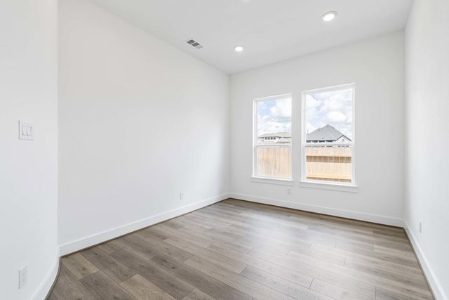 5306 Royal Gem Drive, Richmond, TX 77469