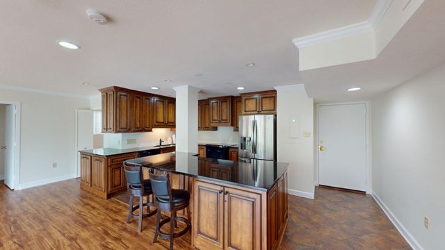 1414 Continental Drive, Chattanooga, TN 37405