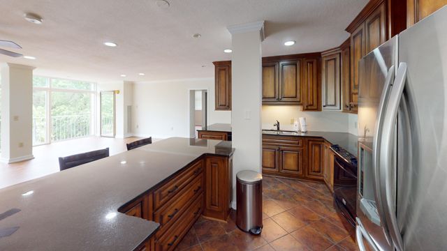 1414 Continental Drive, Chattanooga, TN 37405