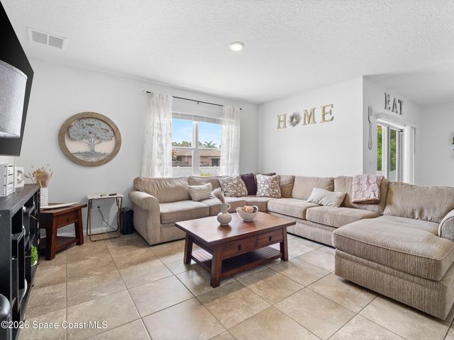 104 Carmelite Avenue NW, Palm Bay, FL 32907