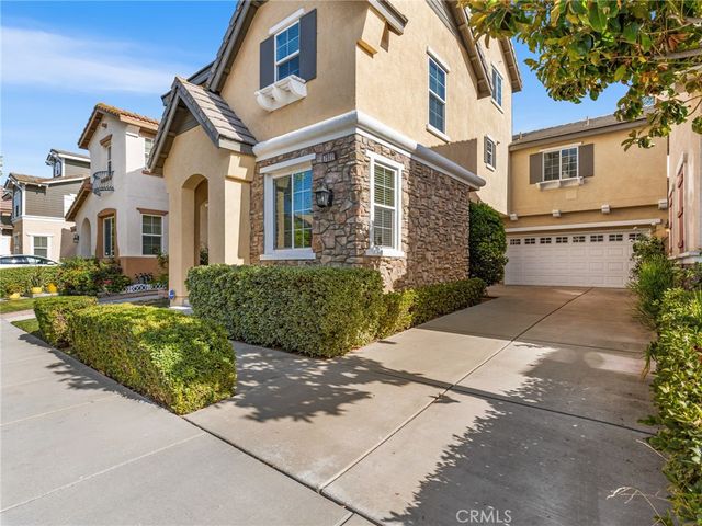 7927 Glide Path Court, Chino, CA 91708