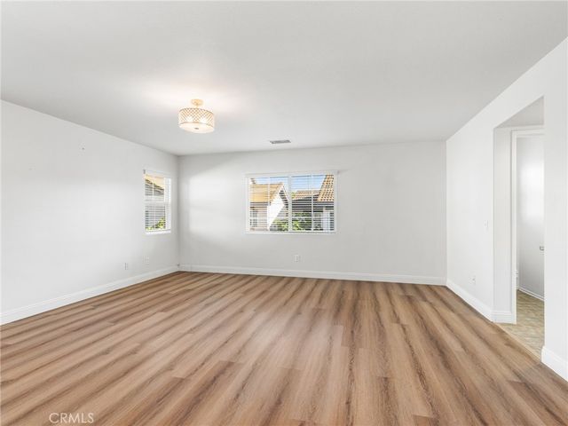 7927 Glide Path Court, Chino, CA 91708