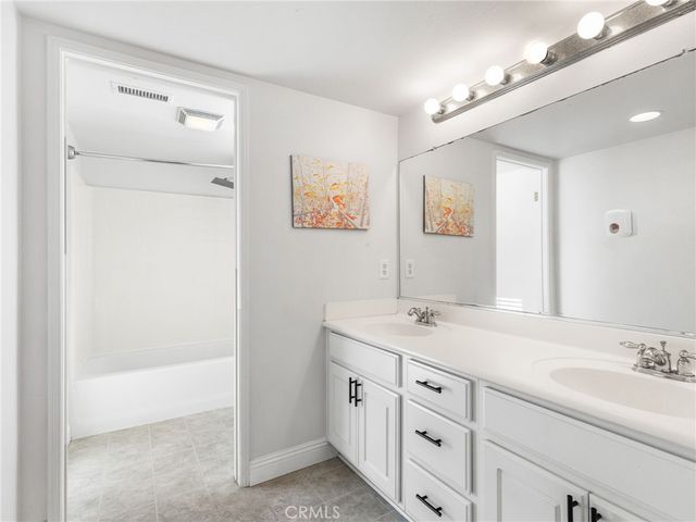 7927 Glide Path Court, Chino, CA 91708