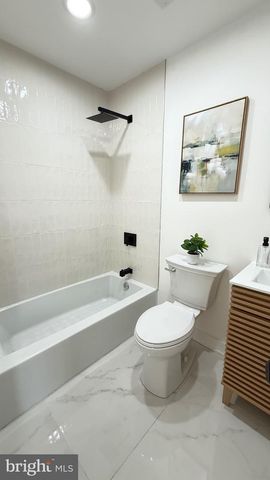 3435 DUPONT AVE, Baltimore, MD 21215