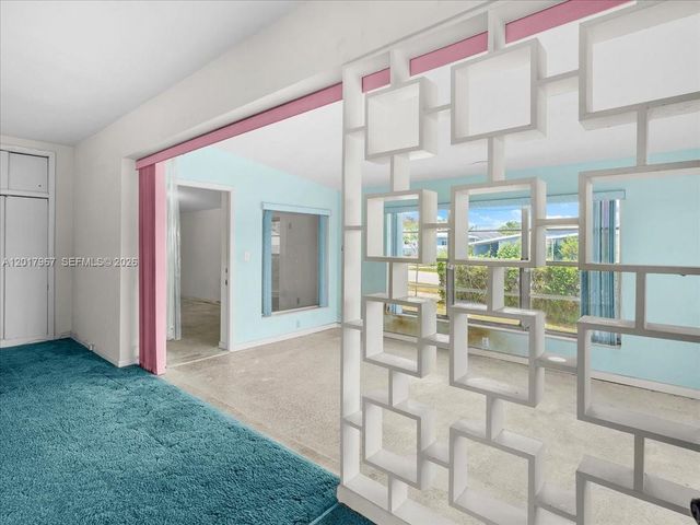 11901 SW 177th Ter, Miami, FL 33177