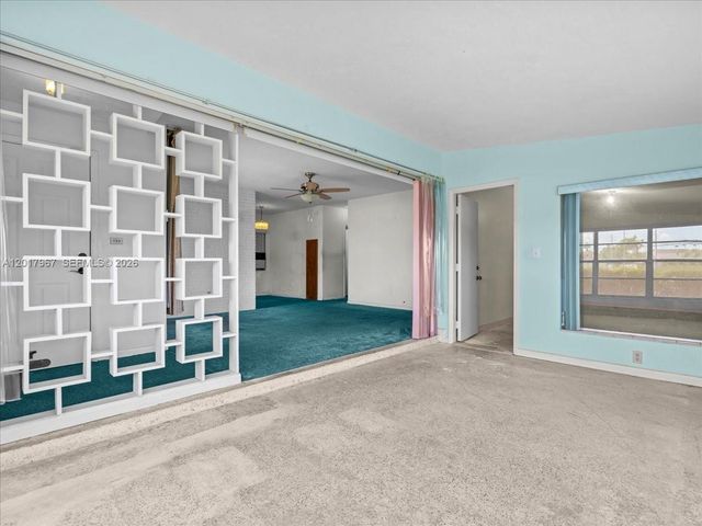 11901 SW 177th Ter, Miami, FL 33177