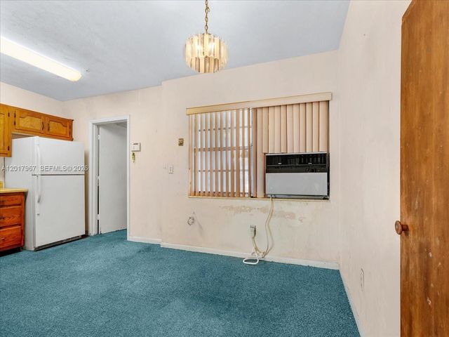 11901 SW 177th Ter, Miami, FL 33177