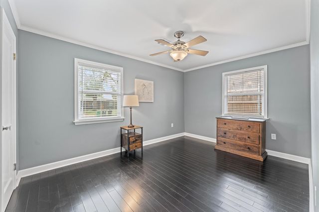9618 Chatfield Street, Houston, TX 77025