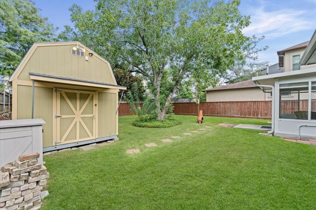 9618 Chatfield Street, Houston, TX 77025