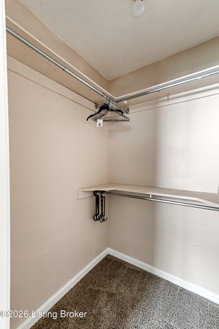 199 Lickskillet Dr, Shepherdsville, KY 40165