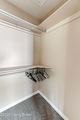 199 Lickskillet Dr, Shepherdsville, KY 40165