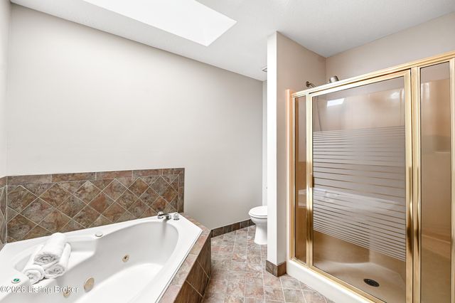 199 Lickskillet Dr, Shepherdsville, KY 40165