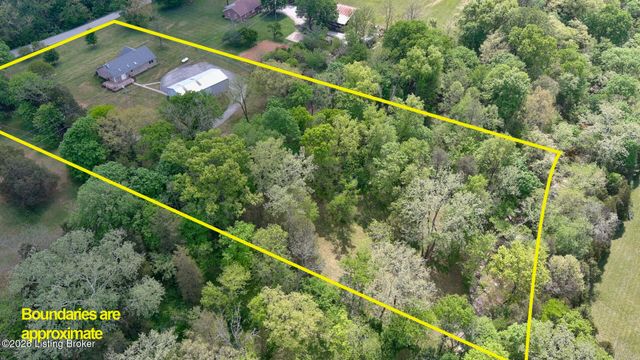 199 Lickskillet Dr, Shepherdsville, KY 40165