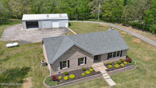 199 Lickskillet Dr, Shepherdsville, KY 40165