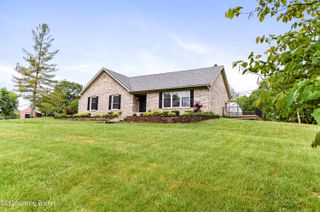 199 Lickskillet Dr, Shepherdsville, KY 40165