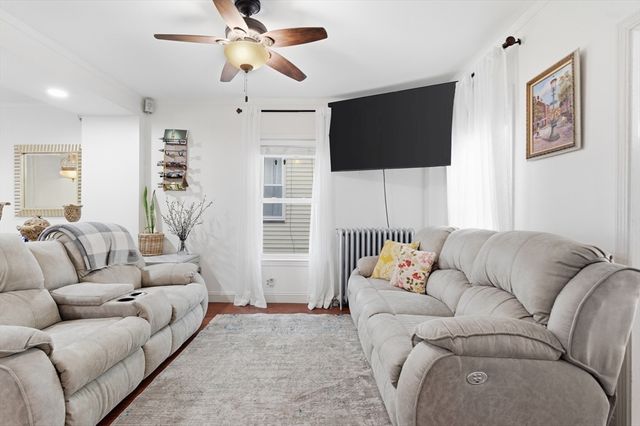 111 Adams St, Lynn, MA 01902