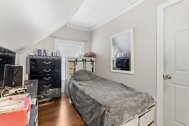 111 Adams St, Lynn, MA 01902