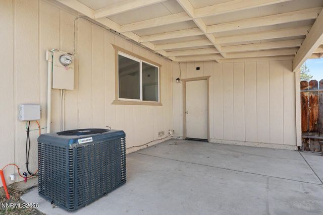 900 Joyce Court, Fallon, NV 89406