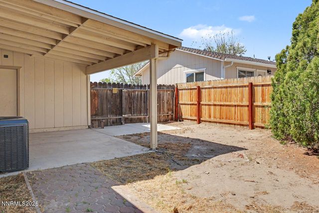 900 Joyce Court, Fallon, NV 89406