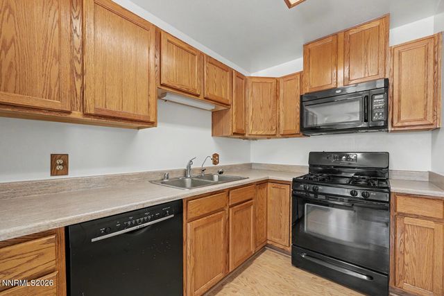 900 Joyce Court, Fallon, NV 89406