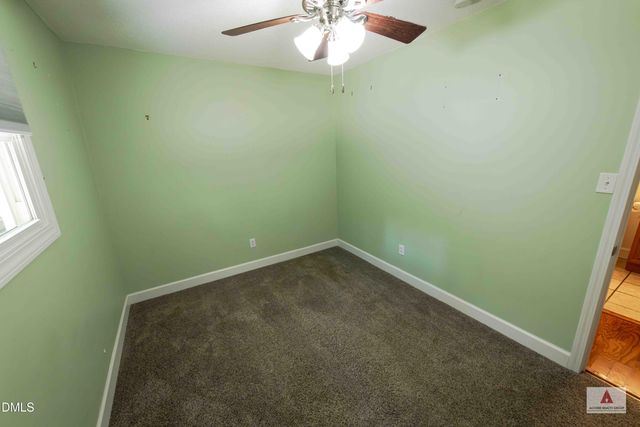 4 Winterberry Way, Chapel Hill, NC 27516