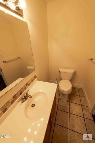 4 Winterberry Way, Chapel Hill, NC 27516