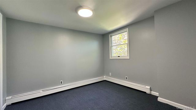 8 Bayard Avenue, Bayville, NY 11709