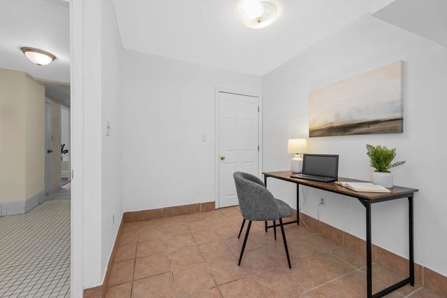 32 Glenville A, Boston, MA 02134