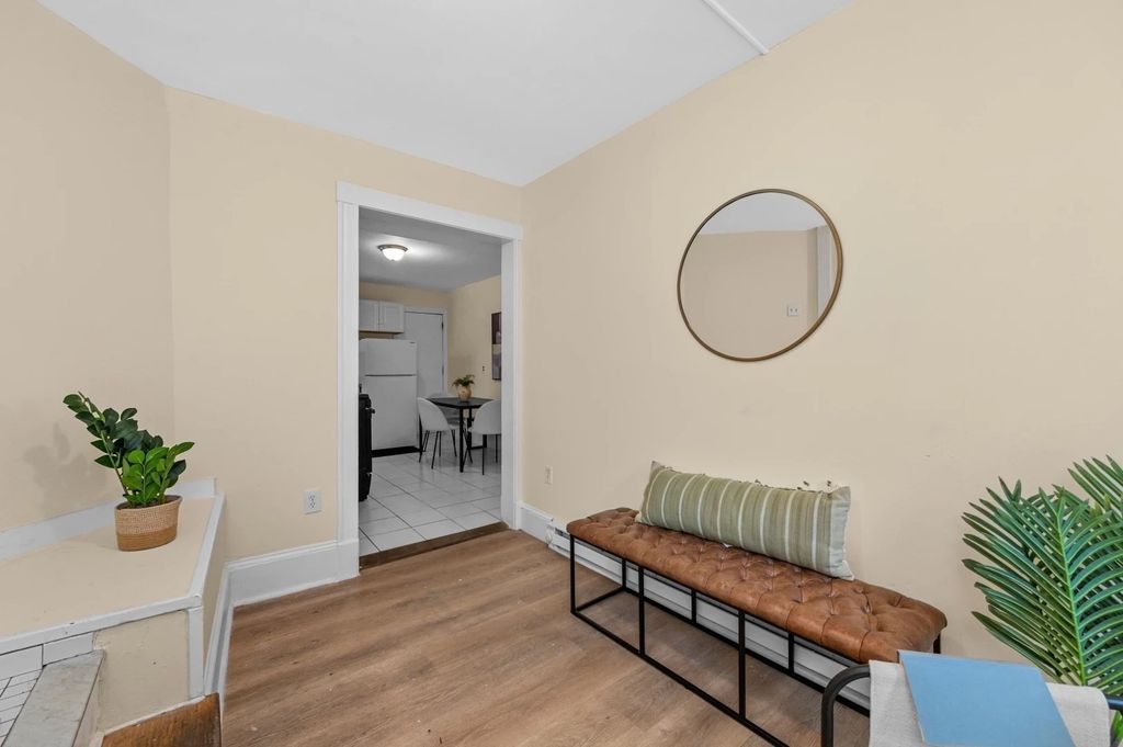32 Glenville A, Boston, MA 02134