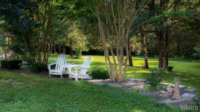 107 Morgan Lake Road, De Soto, MO 63020