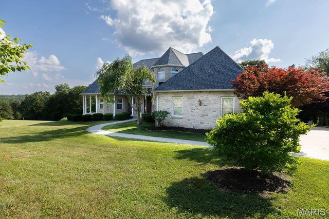 107 Morgan Lake Road, De Soto, MO 63020